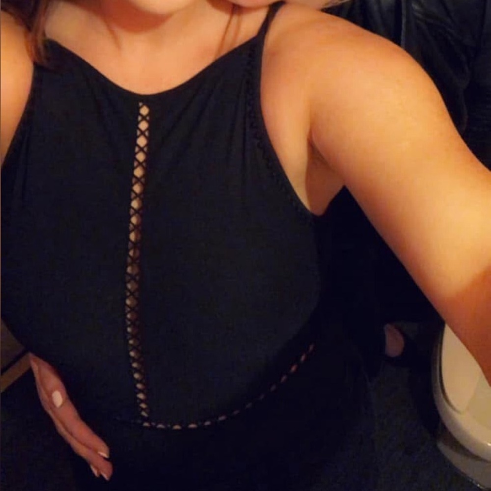 Black High-Neck Bodysuit - Picture 11 of 11